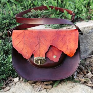 Větší kabelka s dvojitou klopou Ancient Oak