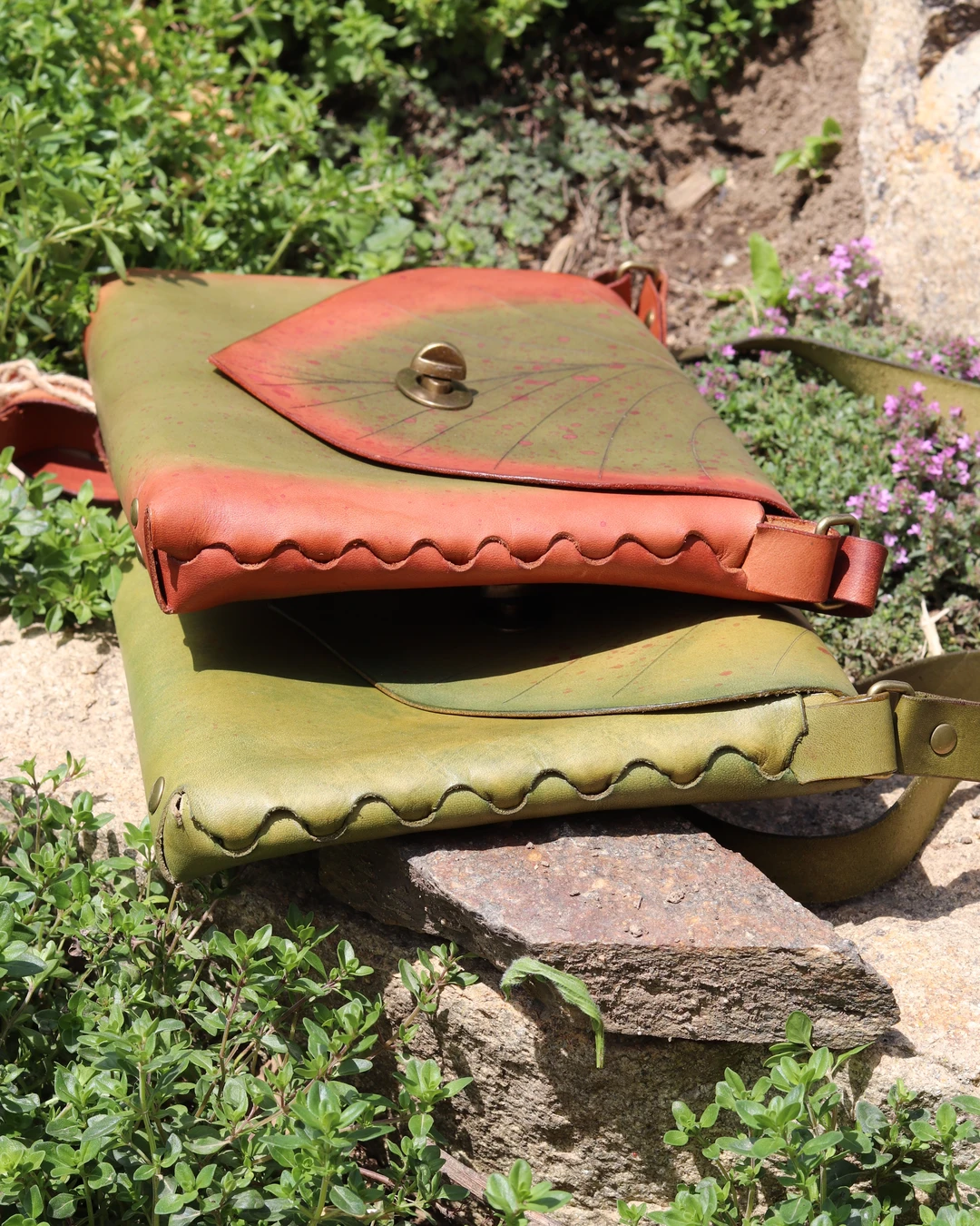 Kabelka Elven Leaf splétaný list - Obrázek 2